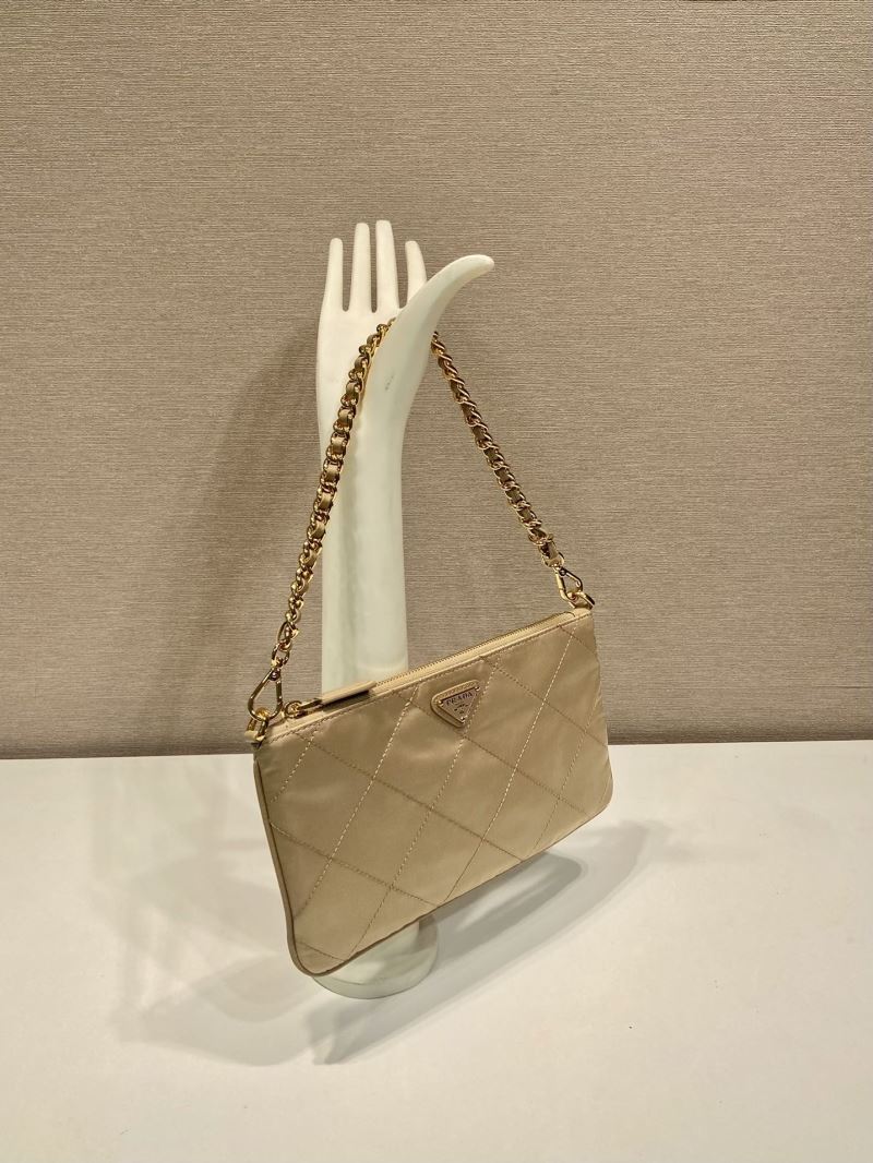 Pra*a hobo bags